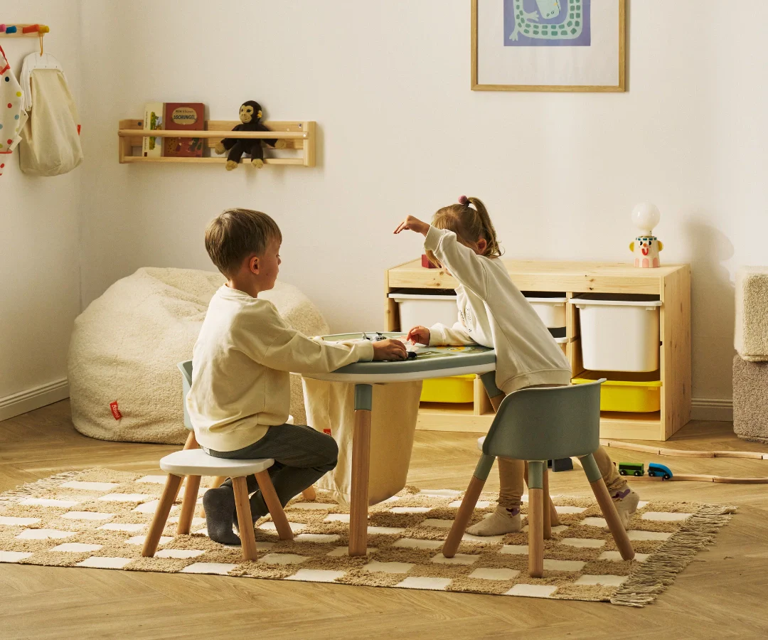 Spieltisch & Stuhl Set - Image 39